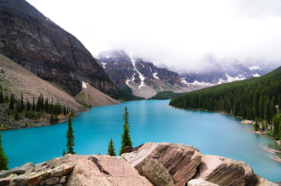 Moraine lake from the Rockpile